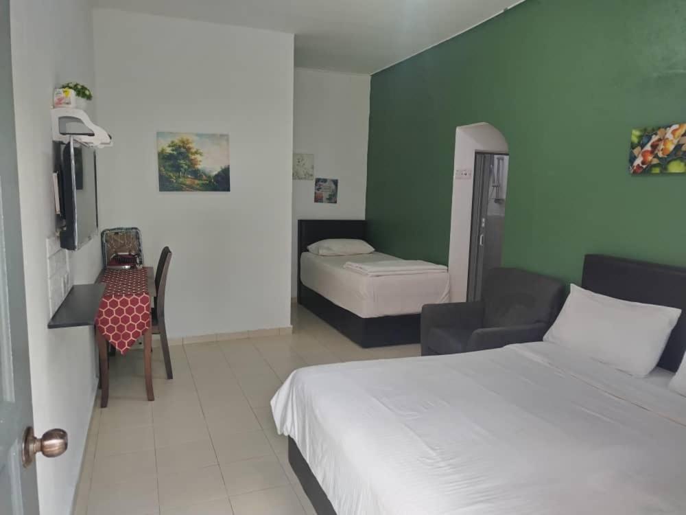 Langkawi Western Motel Pantai Cenang  Room photo